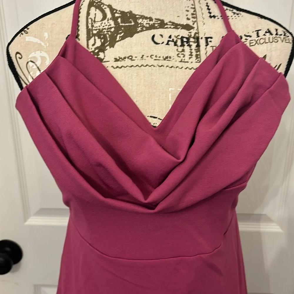 NWT SMALL FUCHIA MAXI DRESS LOW BACK - Picture 7 of 7